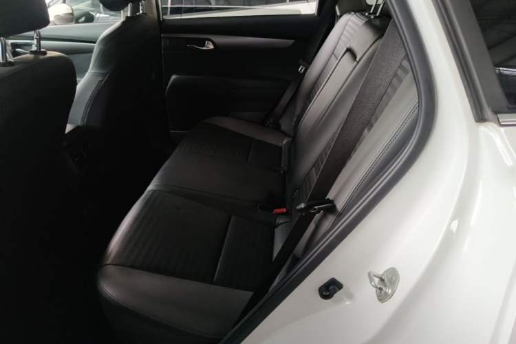 Used Kia Sportage R 2018 2.0L Automatic Smart Luxury Version China V Standard Left Rear Seat