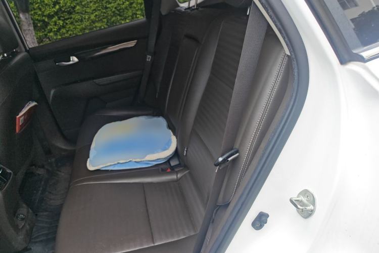 Used Kia Sportage R 2018 2.0L Automatic Smart Luxury Version China V Standard Left Rear Seat