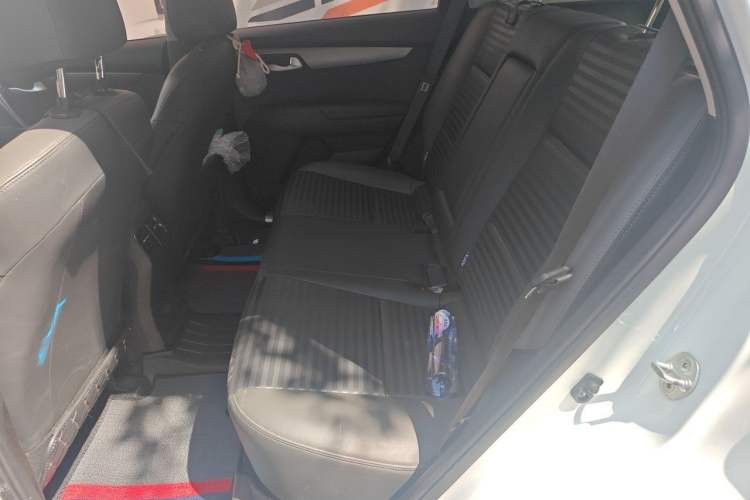 Used Kia Sportage R 2018 2.0L Automatic Smart Luxury Version China V Standard Left Rear Seat