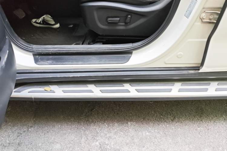 Used Kia Sportage R 2018 2.0L Automatic Smart Luxury Version China V Standard Left Side Sill