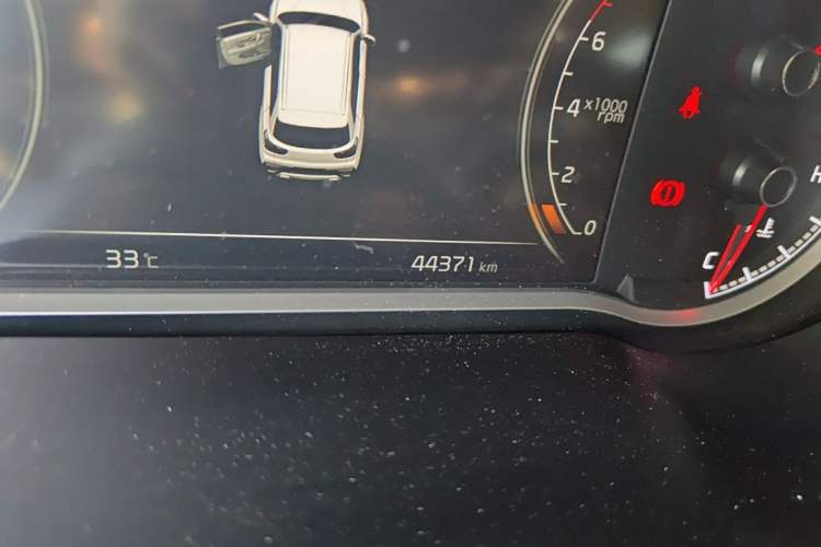 Used Kia Sportage R 2018 2.0L Automatic Smart Luxury Version China V Standard Odometer Close Up