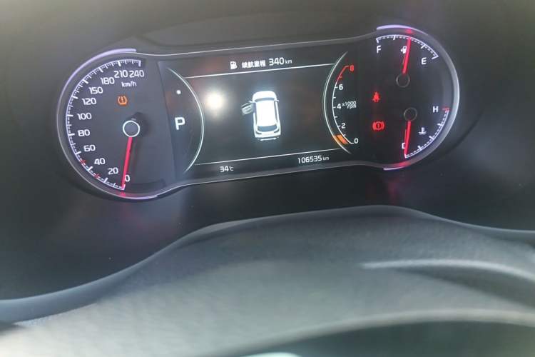 Used Kia Sportage R 2018 2.0L Automatic Smart Luxury Version China V Standard Odometer Close Up