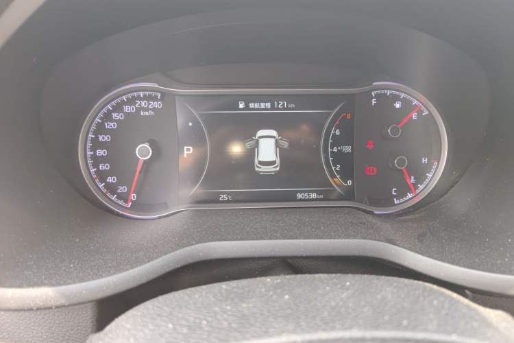 Used Kia Sportage R 2018 2.0L Automatic Smart Luxury Version China V Standard Odometer Close Up