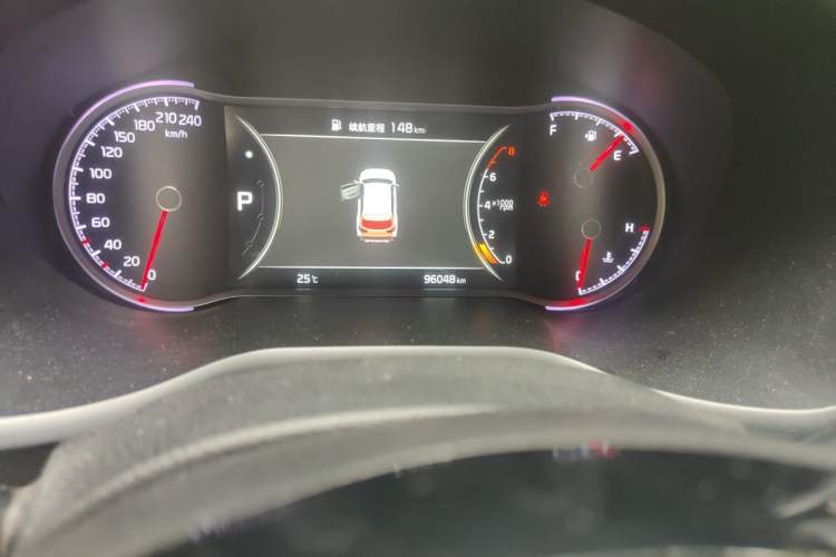 Used Kia Sportage R 2018 2.0L Automatic Smart Luxury Version China V Standard Odometer Close Up