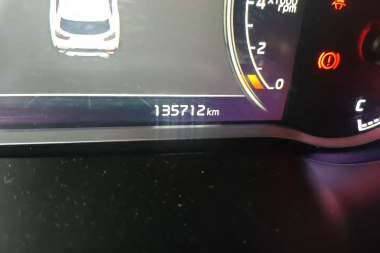 Used Kia Sportage R 2018 2.0L Automatic Smart Luxury Version China V Standard Odometer Close Up