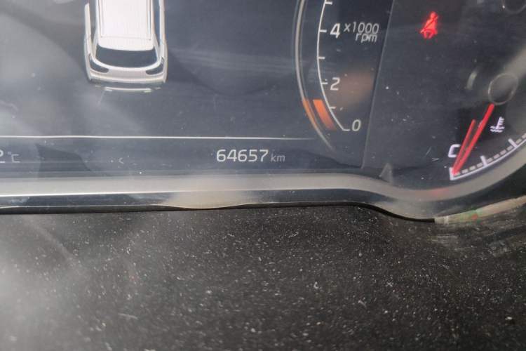 Used Kia Sportage R 2018 2.0L Automatic Smart Luxury Version China V Standard Odometer Close Up