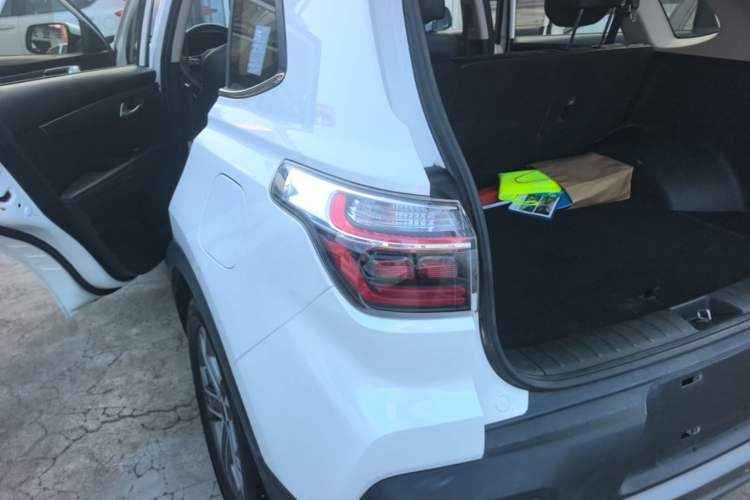 Used Kia Sportage R 2018 2.0L Automatic Smart Luxury Version China V Standard Rear Left 45 Deg