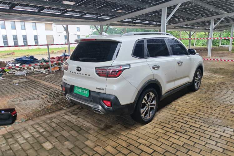 Used Kia Sportage R 2018 2.0L Automatic Smart Luxury Version China V Standard Rear Right 45 Deg