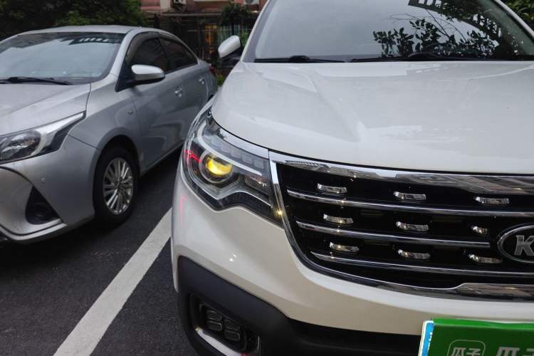 Used Kia Sportage R 2018 2.0L Automatic Smart Luxury Version China V Standard Right Front Headlight
