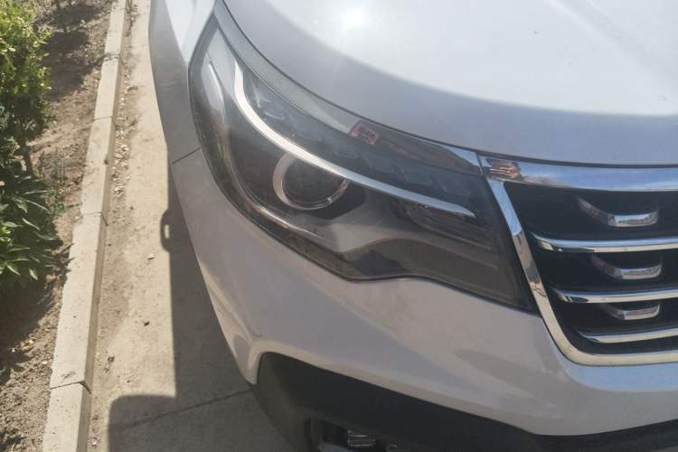Used Kia Sportage R 2018 2.0L Automatic Smart Luxury Version China V Standard Right Front Headlight