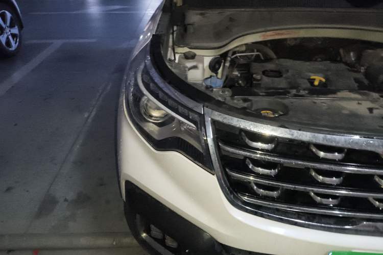 Used Kia Sportage R 2018 2.0L Automatic Smart Luxury Version China V Standard Right Front Headlight