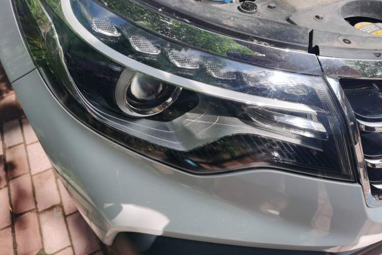 Used Kia Sportage R 2018 2.0L Automatic Smart Luxury Version China V Standard Right Front Headlight