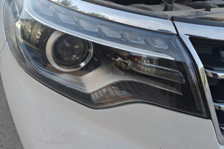 Used Kia Sportage R 2018 2.0L Automatic Smart Luxury Version China V Standard Right Front Headlight