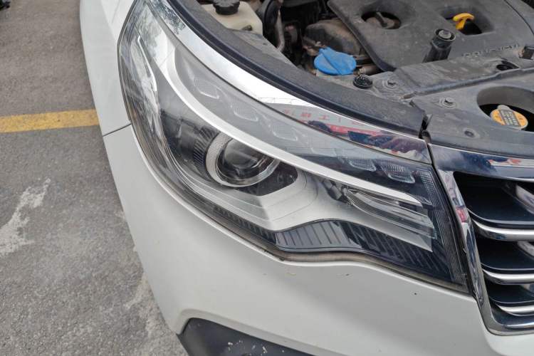 Used Kia Sportage R 2018 2.0L Automatic Smart Luxury Version China V Standard Right Front Headlight