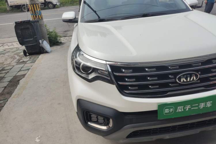 Used Kia Sportage R 2018 2.0L Automatic Smart Luxury Version China V Standard Right Front Headlight