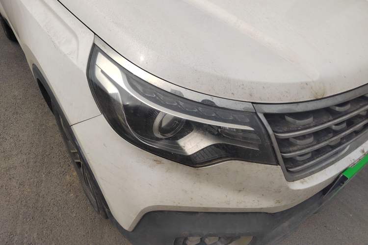 Used Kia Sportage R 2018 2.0L Automatic Smart Luxury Version China V Standard Right Front Headlight