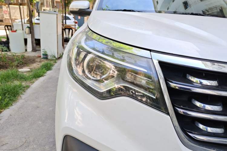 Used Kia Sportage R 2018 2.0L Automatic Smart Luxury Version China V Standard Right Front Headlight
