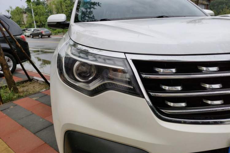 Used Kia Sportage R 2018 2.0L Automatic Smart Luxury Version China V Standard Right Front Headlight