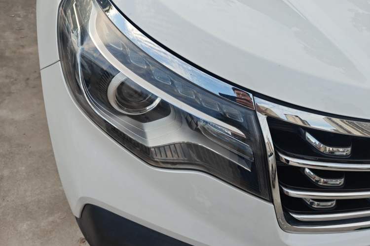 Used Kia Sportage R 2018 2.0L Automatic Smart Luxury Version China V Standard Right Front Headlight