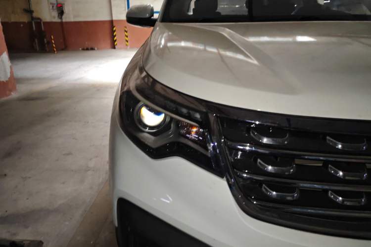 Used Kia Sportage R 2018 2.0L Automatic Smart Luxury Version China V Standard Right Front Headlight
