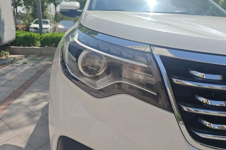 Used Kia Sportage R 2018 2.0L Automatic Smart Luxury Version China V Standard Right Front Headlight