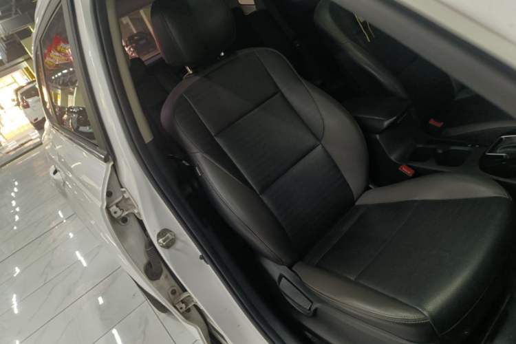Used Kia Sportage R 2018 2.0L Automatic Smart Luxury Version China V Standard Right Front Seat