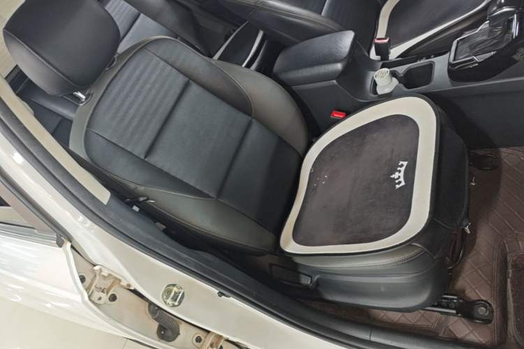 Used Kia Sportage R 2018 2.0L Automatic Smart Luxury Version China V Standard Right Front Seat