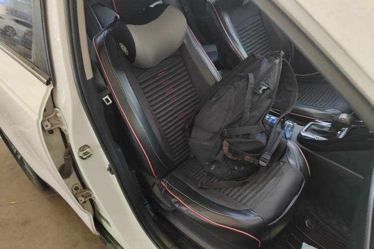 Used Kia Sportage R 2018 2.0L Automatic Smart Luxury Version China V Standard Right Front Seat