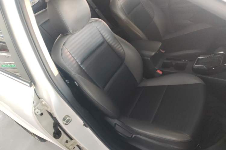 Used Kia Sportage R 2018 2.0L Automatic Smart Luxury Version China V Standard Right Front Seat