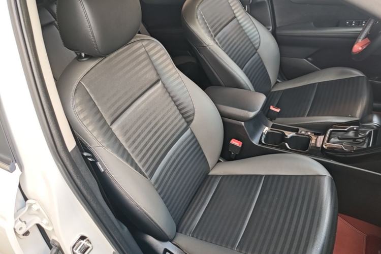 Used Kia Sportage R 2018 2.0L Automatic Smart Luxury Version China V Standard Right Front Seat