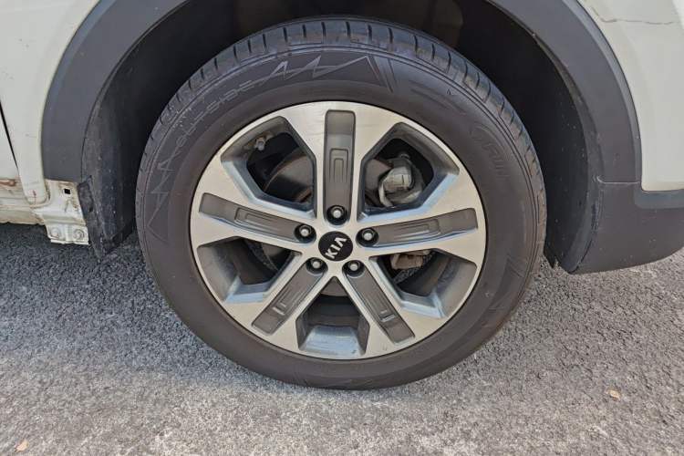 Used Kia Sportage R 2018 2.0L Automatic Smart Luxury Version China V Standard Right Front Wheel Hub