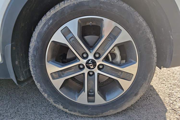 Used Kia Sportage R 2018 2.0L Automatic Smart Luxury Version China V Standard Right Front Wheel Hub