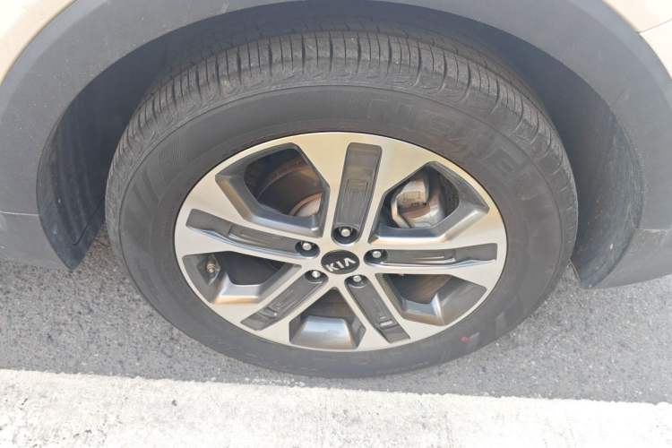Used Kia Sportage R 2018 2.0L Automatic Smart Luxury Version China V Standard Right Front Wheel Hub