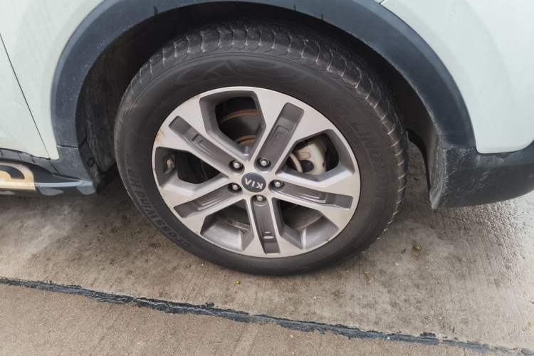 Used Kia Sportage R 2018 2.0L Automatic Smart Luxury Version China V Standard Right Front Wheel Hub