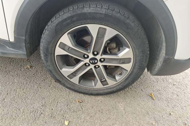 Used Kia Sportage R 2018 2.0L Automatic Smart Luxury Version China V Standard Right Front Wheel Hub