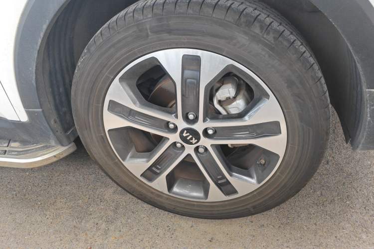 Used Kia Sportage R 2018 2.0L Automatic Smart Luxury Version China V Standard Right Front Wheel Hub
