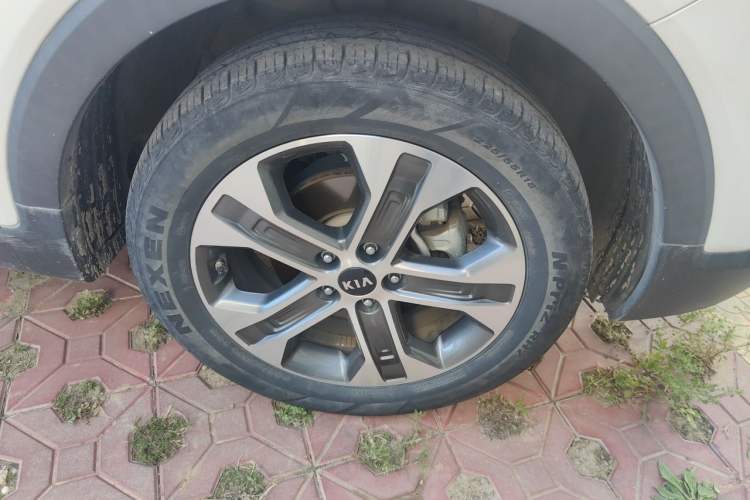 Used Kia Sportage R 2018 2.0L Automatic Smart Luxury Version China V Standard Right Front Wheel Hub
