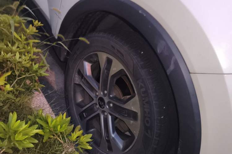 Used Kia Sportage R 2018 2.0L Automatic Smart Luxury Version China V Standard Right Front Wheel Hub
