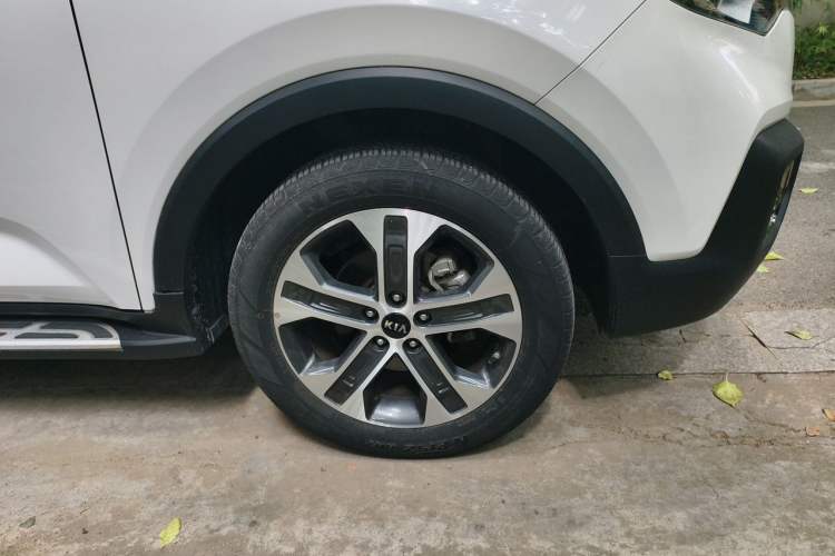 Used Kia Sportage R 2018 2.0L Automatic Smart Luxury Version China V Standard Right Front Wheel Hub