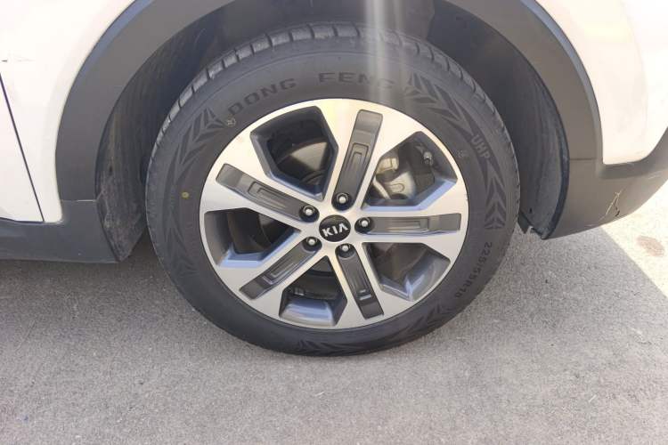 Used Kia Sportage R 2018 2.0L Automatic Smart Luxury Version China V Standard Right Front Wheel Hub