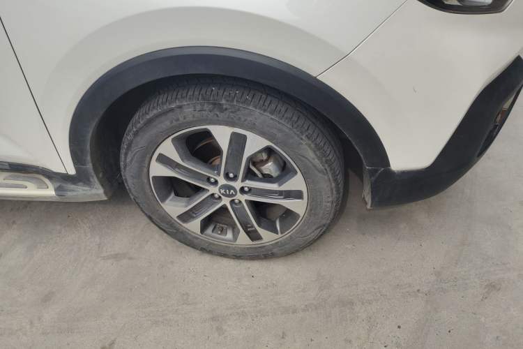 Used Kia Sportage R 2018 2.0L Automatic Smart Luxury Version China V Standard Right Front Wheel Hub