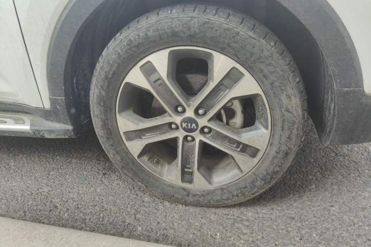 Used Kia Sportage R 2018 2.0L Automatic Smart Luxury Version China V Standard Right Front Wheel Hub