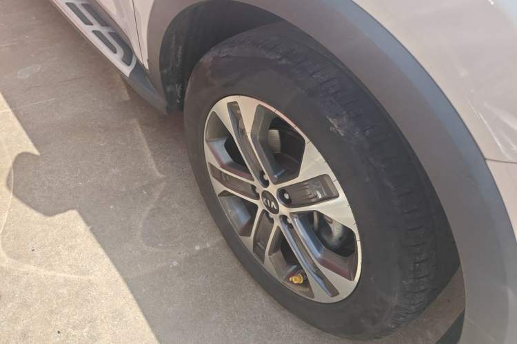 Used Kia Sportage R 2018 2.0L Automatic Smart Luxury Version China V Standard Right Front Wheel Hub
