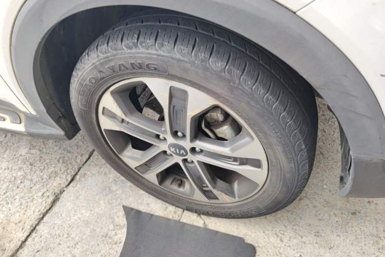 Used Kia Sportage R 2018 2.0L Automatic Smart Luxury Version China V Standard Right Front Wheel Hub
