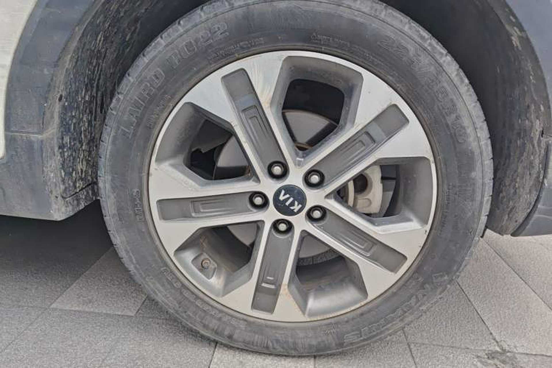 Used Kia Sportage R 2018 2.0L Automatic Smart Luxury Version China V Standard Right Front Wheel Hub