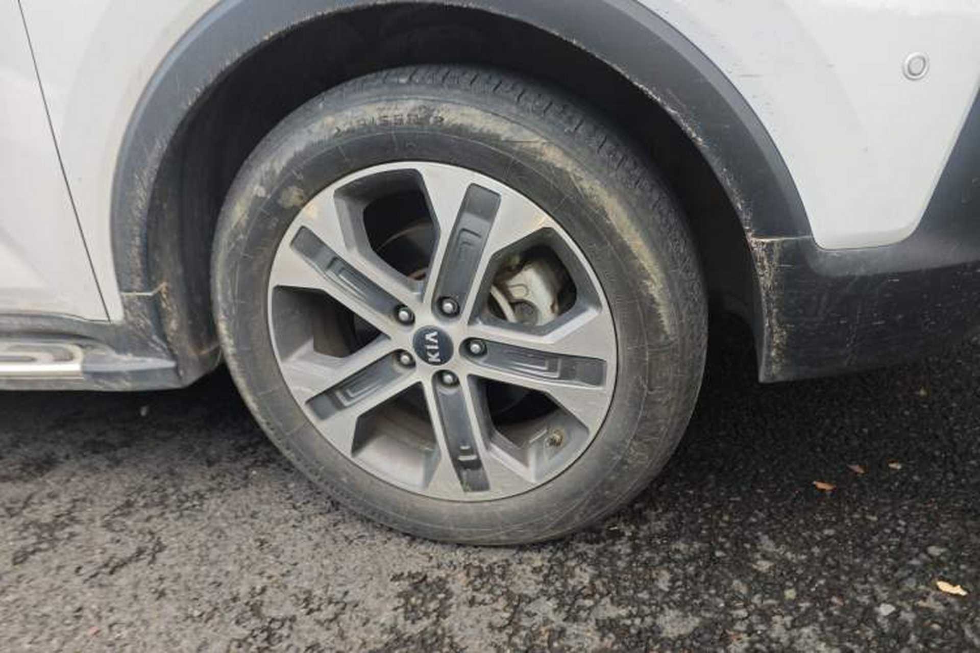 Used Kia Sportage R 2018 2.0L Automatic Smart Luxury Version China V Standard Right Front Wheel Hub