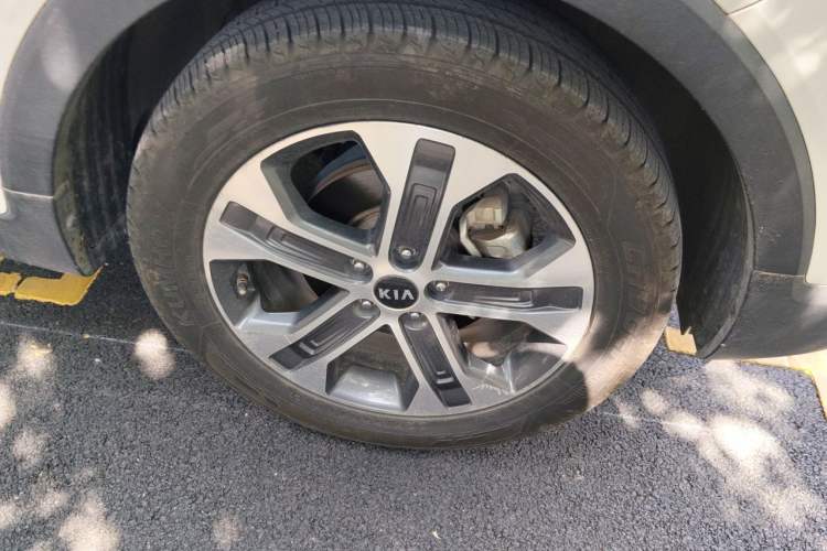Used Kia Sportage R 2018 2.0L Automatic Smart Luxury Version China V Standard Right Front Wheel Hub