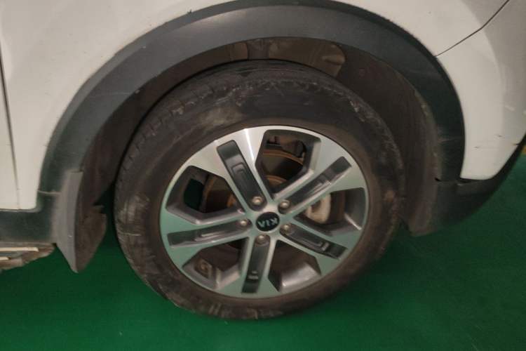 Used Kia Sportage R 2018 2.0L Automatic Smart Luxury Version China V Standard Right Front Wheel Hub
