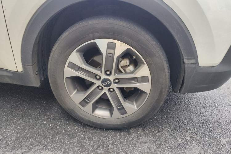 Used Kia Sportage R 2018 2.0L Automatic Smart Luxury Version China V Standard Right Front Wheel Hub