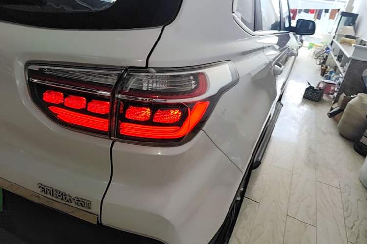 Used Kia Sportage R 2018 2.0L Automatic Smart Luxury Version China V Standard Right Rear Taillight